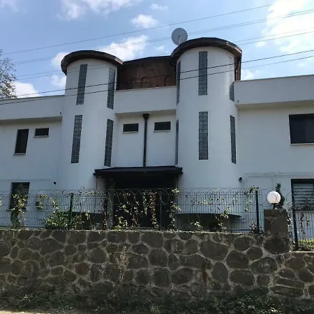 Frapan Holiday home *